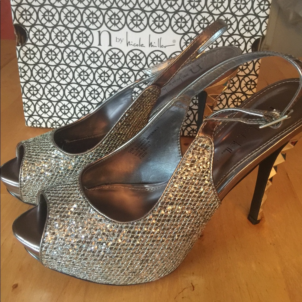 N by Nicole Miller heeled pumps, s.9M